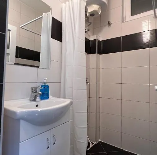 شقة Stan Na Dan 2 *